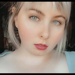 Meet your Posher, Analiese